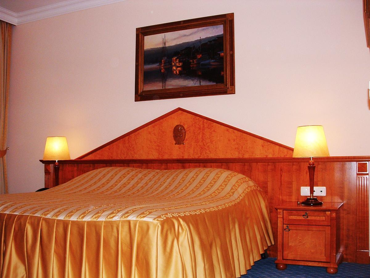 Marina Frapa Resort Rogoznica Habitación foto
