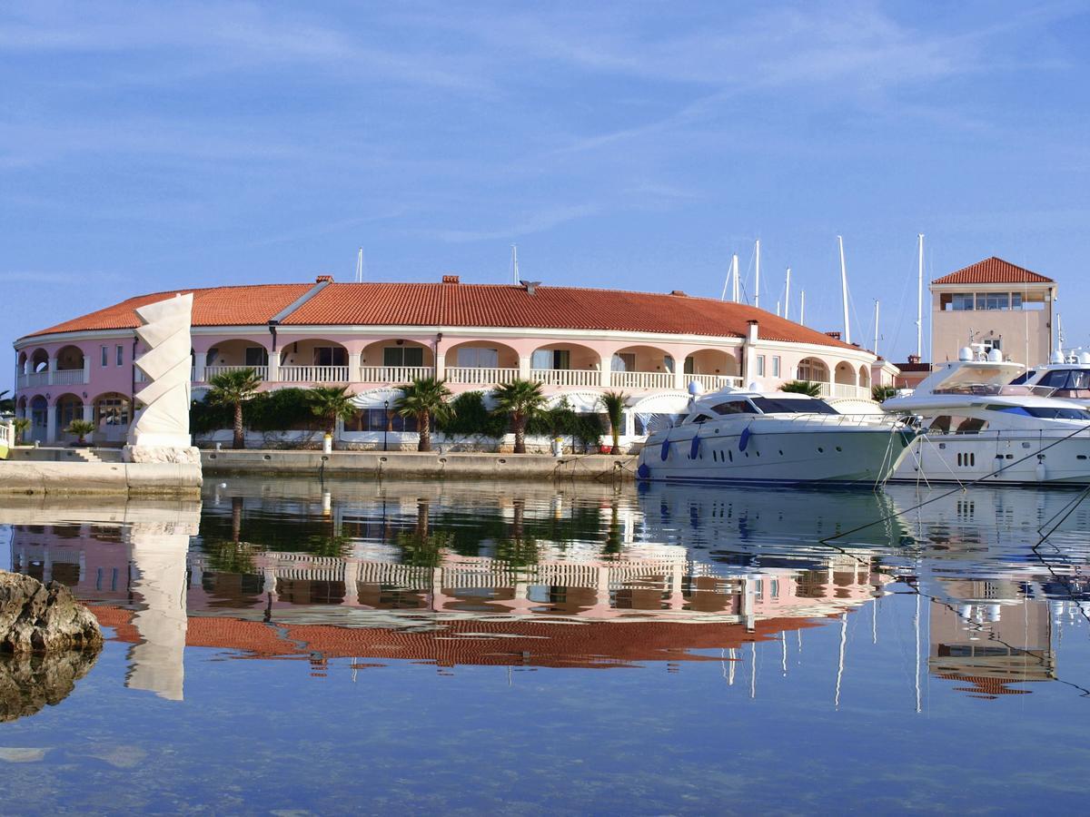 Marina Frapa Resort Rogoznica Exterior foto